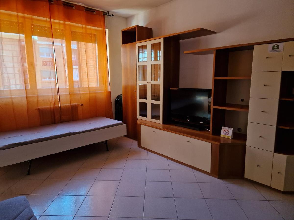 Casa Parco Levante ليفورنو المظهر الخارجي الصورة